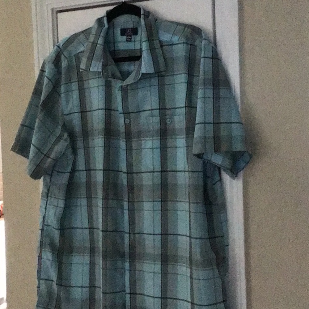 Men’s dress collar shirt